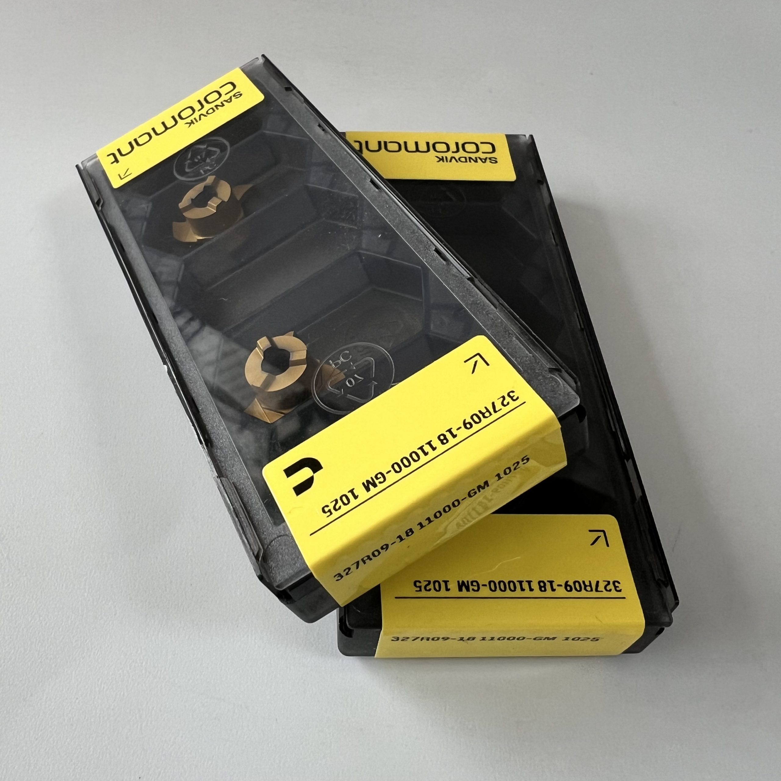 sandvik / 327r09 1811000 gm 1025