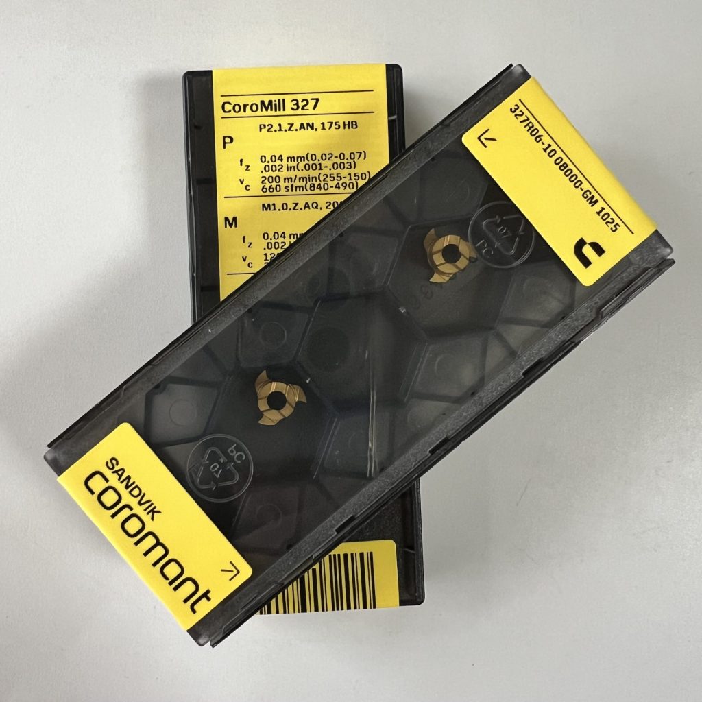 sandvik / 327r06 1008000 gm 1025