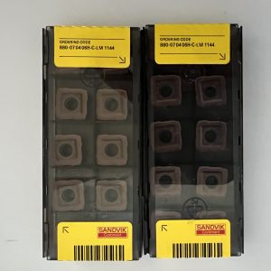 SANDVIK / 880-070406H-C-LM 1144 / 10 pcs