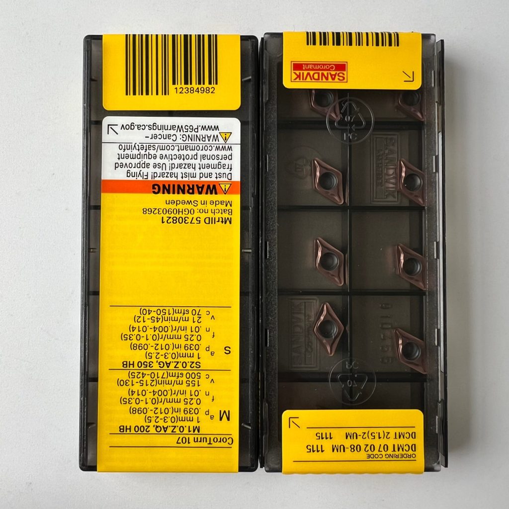 SANDVIK / DCMT070208-UM 1115 / 10 pcs