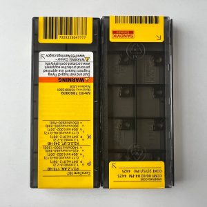 SANDVIK / CCMT060204-PM 4425 / 10 pcs