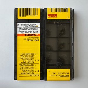 SANDVIK / DCMT070204-PF 4425 / 10 pcs