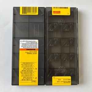 SANDVIK / DNMG150604-PF 4415 / 10 pcs