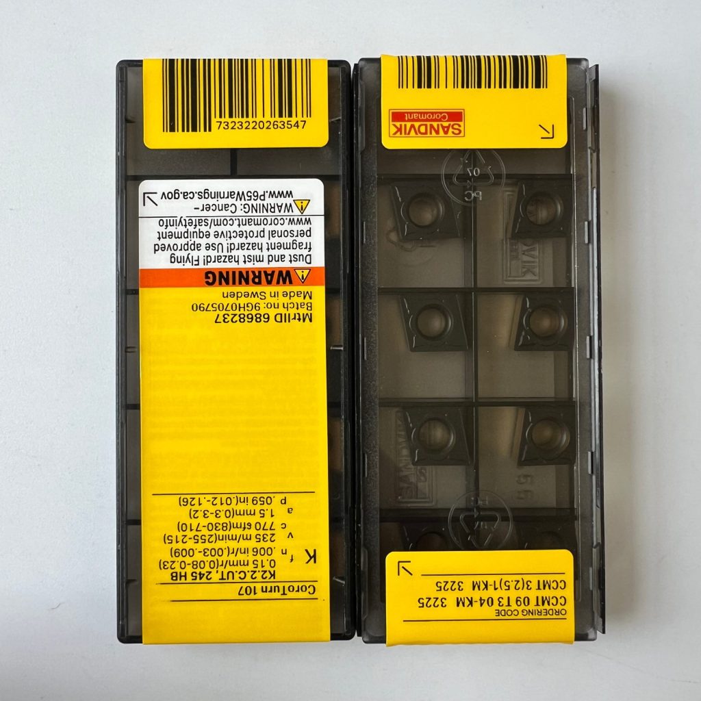 SANDVIK / CCMT09T304-KM 3225 / 10 pcs
