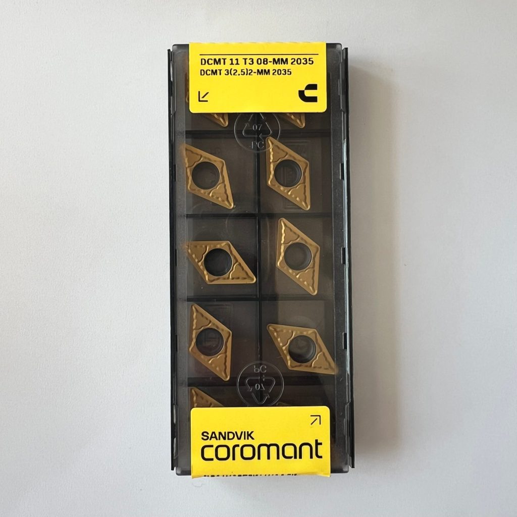 SANDVIK / DCMT11T308-MM 2035 / 10 pcs