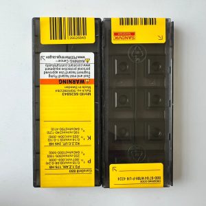 SANDVIK / 880-0704W10H-P-LM 4324 / 10 pcs