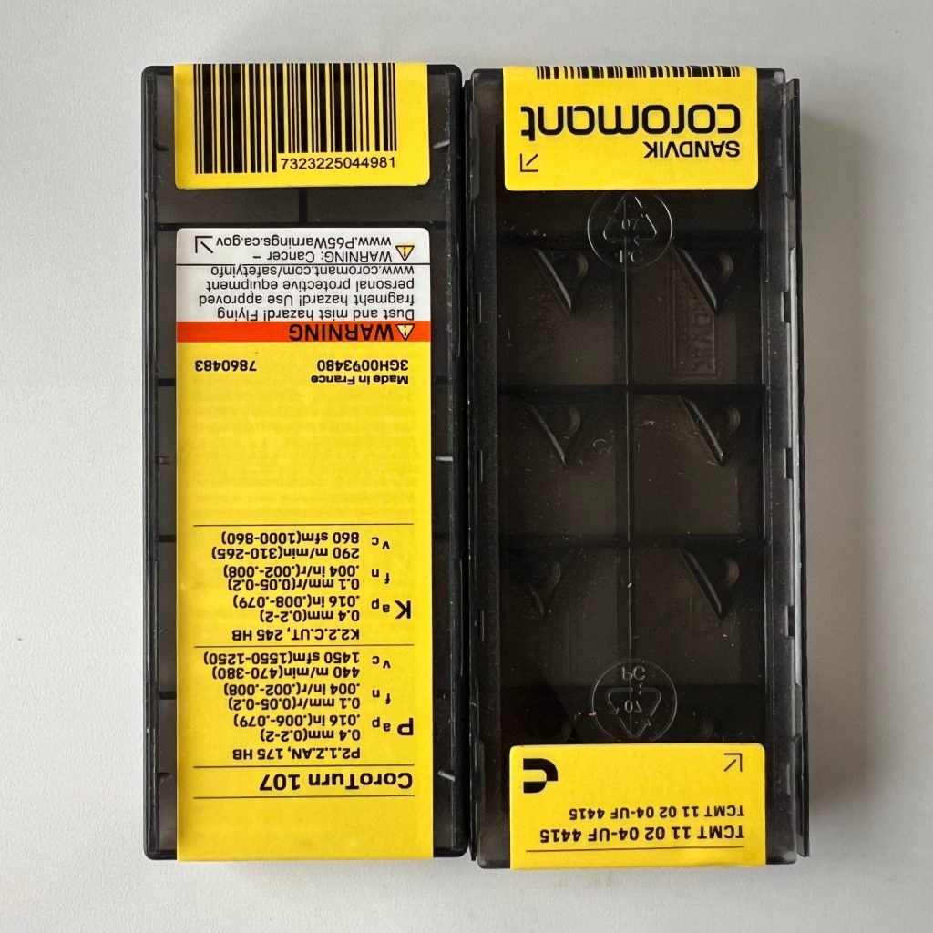 SANDVIK / TCMT110204-UF 4415 / 10 pcs