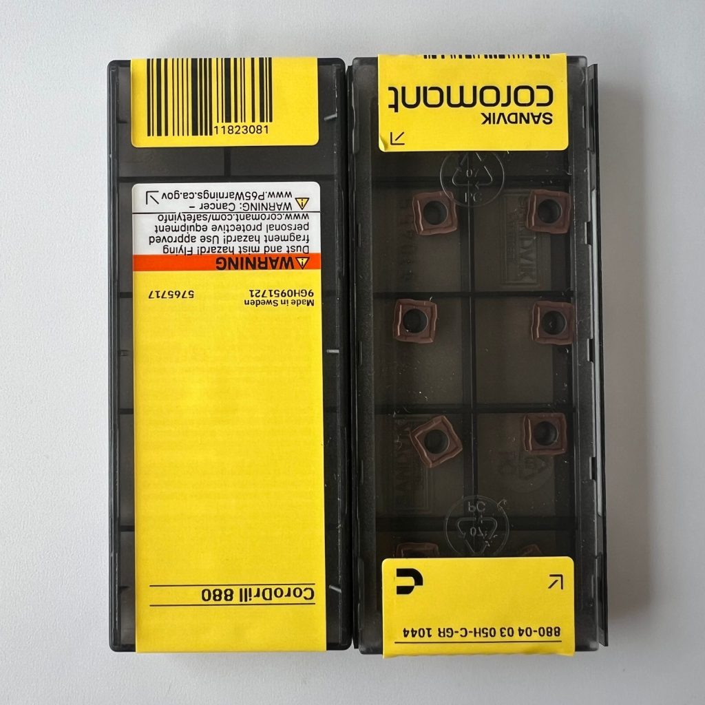 SANDVIK / 880-040305H-C-GR 1044 / 10 pcs