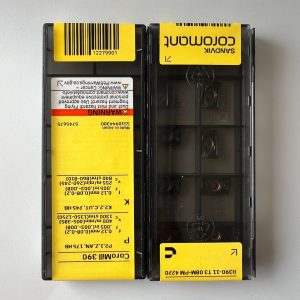 SANDVIK / R390-11T308M-PM 4220 / 10 pcs