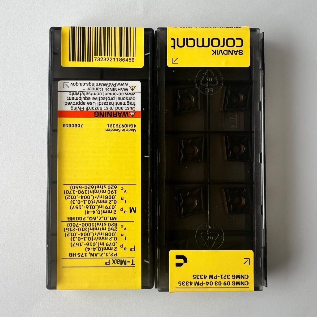 SANDVIK / CNMG090304-PM 4335 / 10 pcs