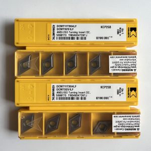 KENNAMETEL / DCMT11T304LF KCP25B / 10 pcs