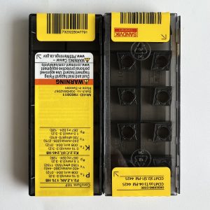 SANDVIK / CCMT09T304-PM 4425 / 10pcs