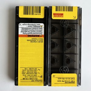 SANDVIK / TCMT16T304-PM 4225 / 10pcs