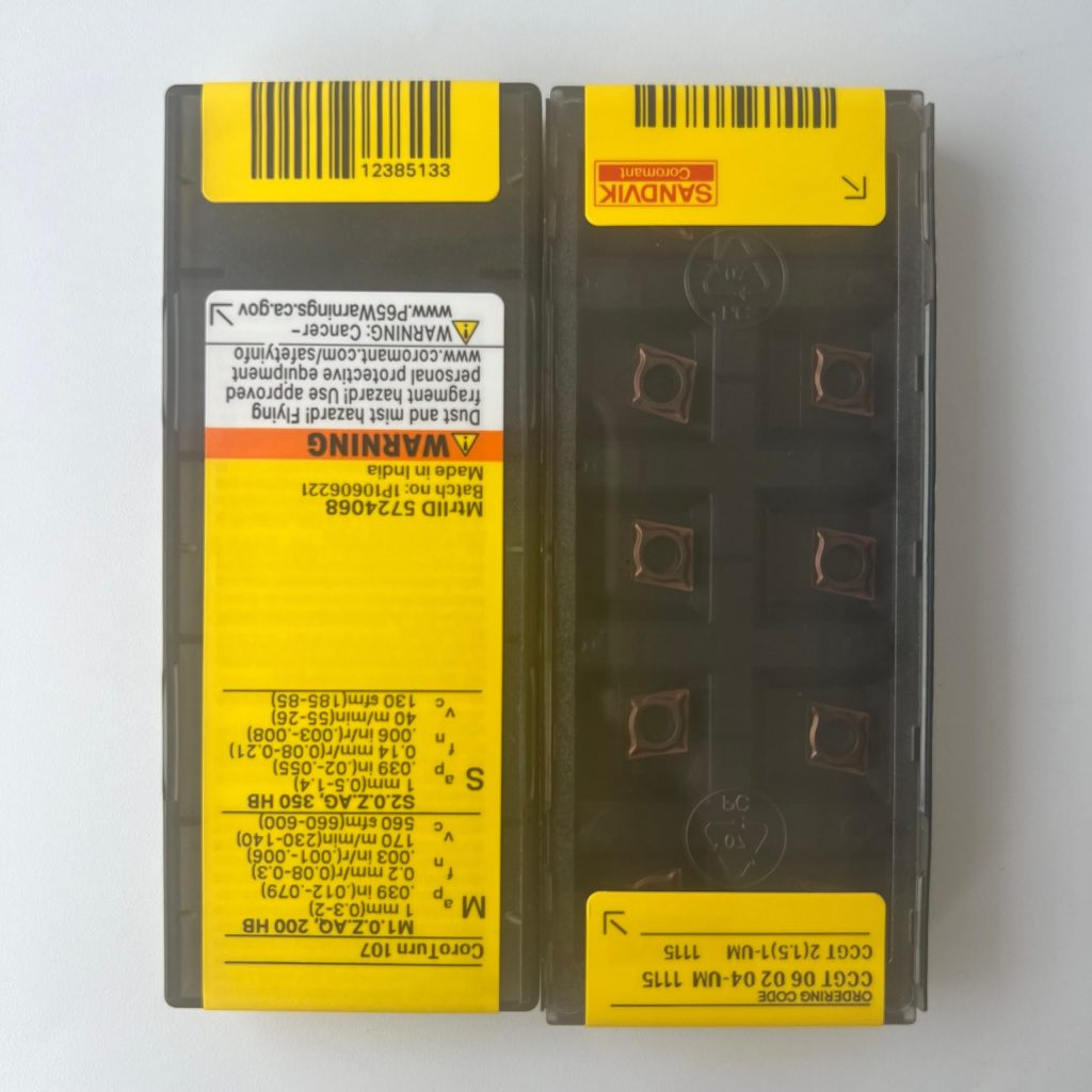 SANDVIK / CCGT060204-UM 1115 / 10 pcs