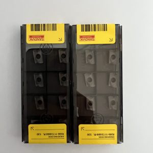 SANDVIK / R390-11T308M-PL 530/ 10pcs