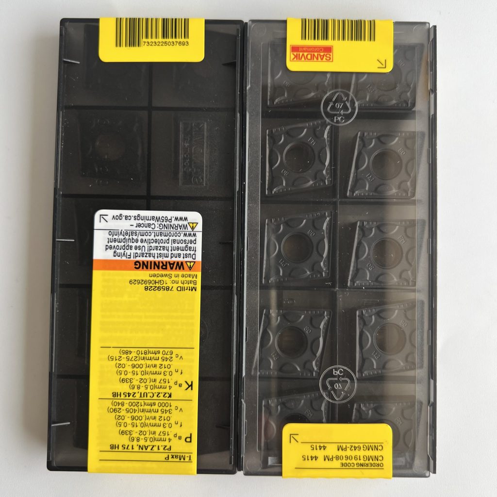 SANDVIK / CNMG190608-PM 4415 / 10 pcs