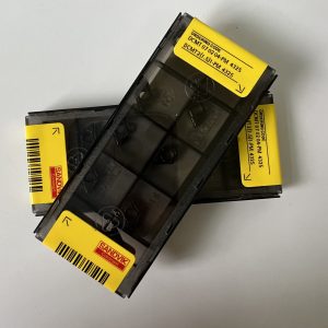 SANDVIK / DCMT 070204-PM 4325/ 10pcs