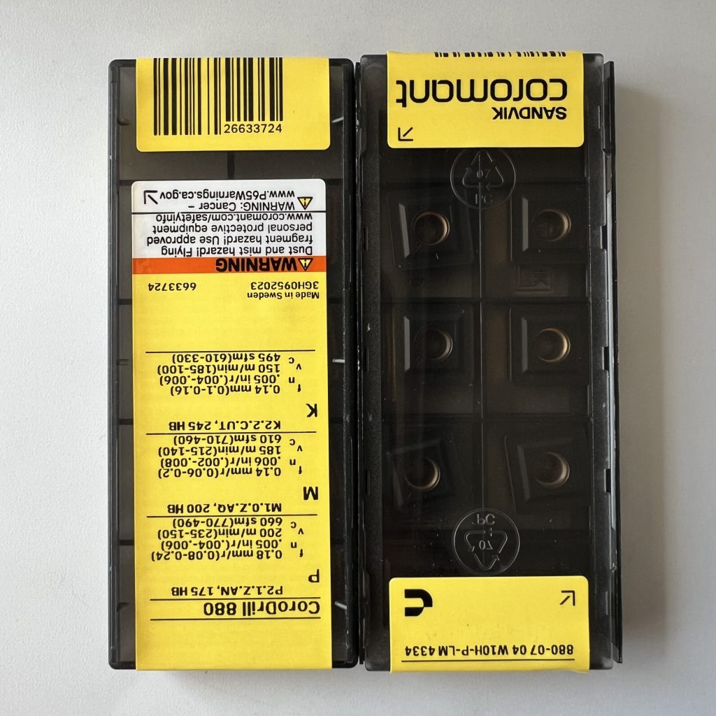 SANDVIK / 880-0704W10H-P-LM 4334 / 10 pcs