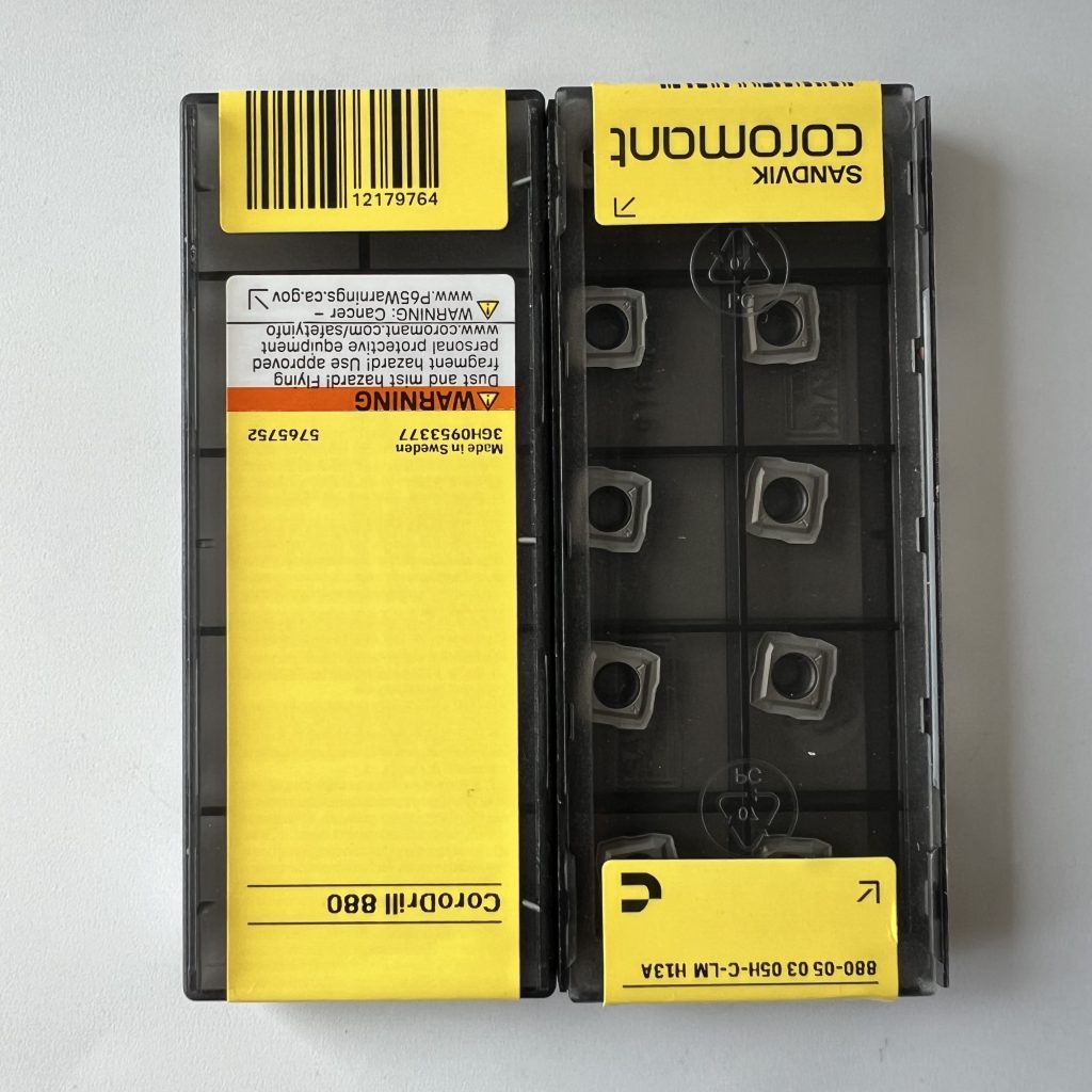 SANDVIK / 880-050305H-C-LM H13A / 10 pcs