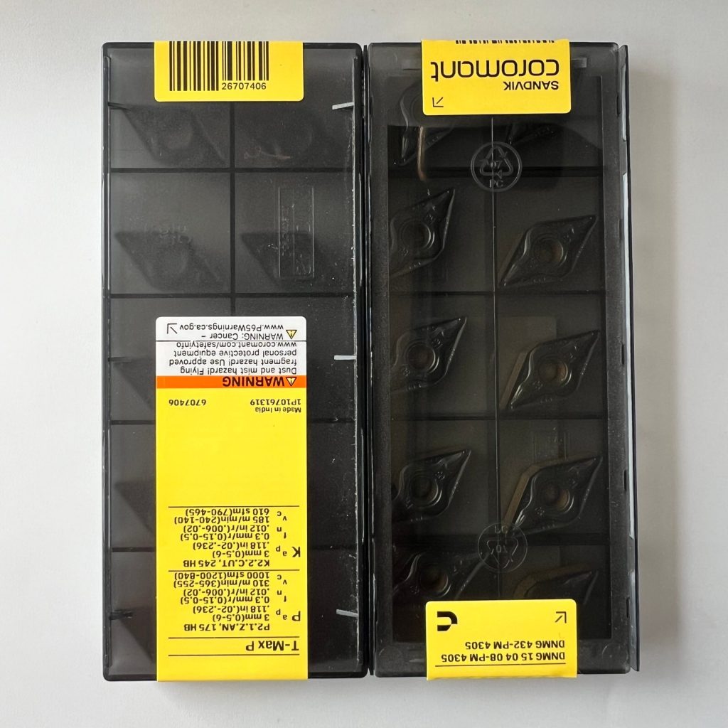 SANDVIK / DNMG150408-PM 4305 / 10 pcs