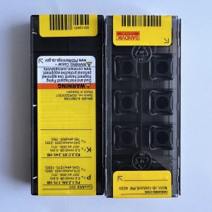 SANDVIK / N331.1D-136520E-PM 4220 / 10 pcs