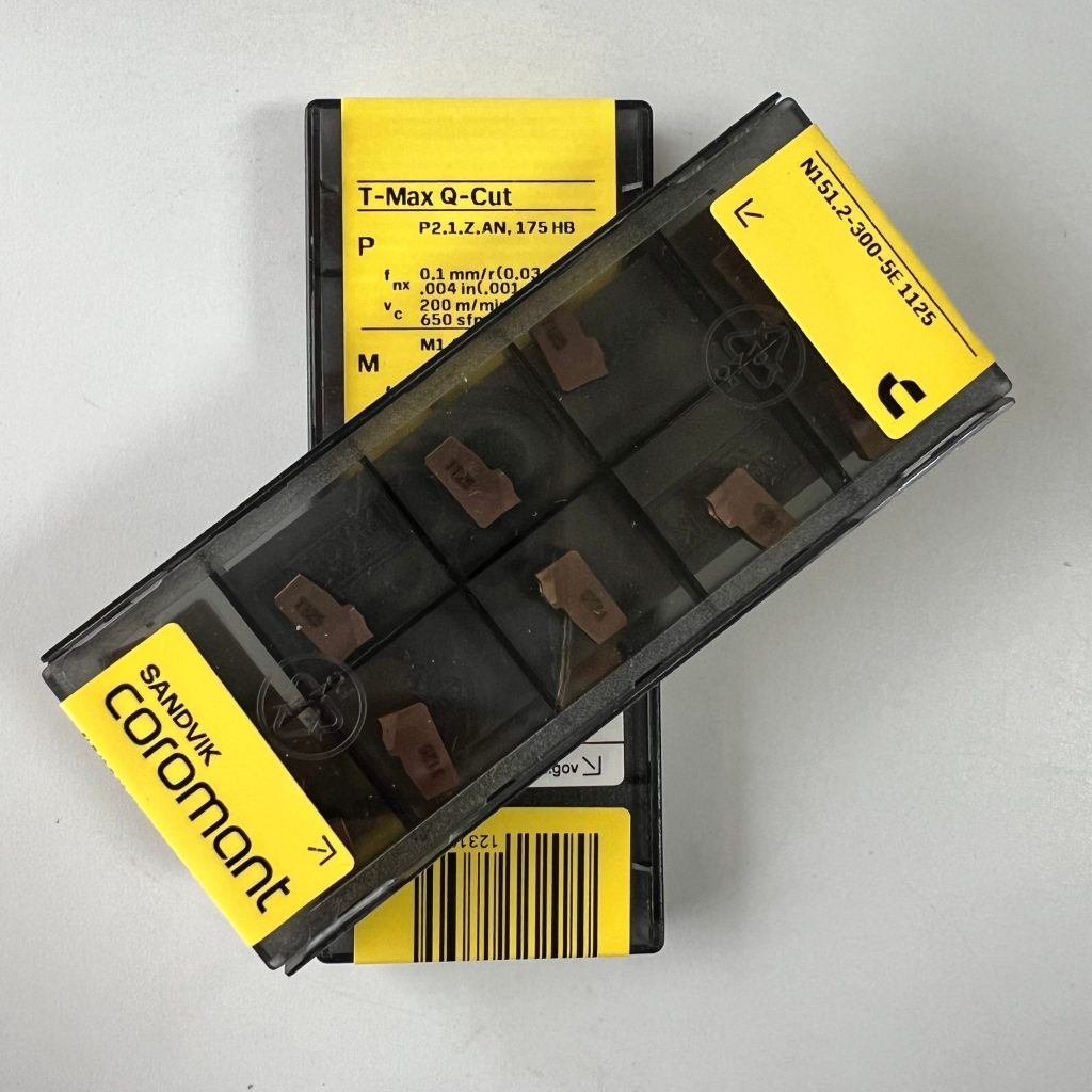 SANDVIK / N151.2-300-5E 1125 / 10 pcs