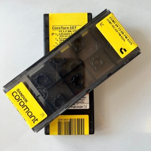 SANDVIK / CCMT09T308-PM 4225 / 10 pcs