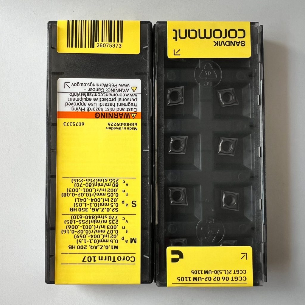 SANDVIK / CCGT060202-UM 1105 / 10 pcs