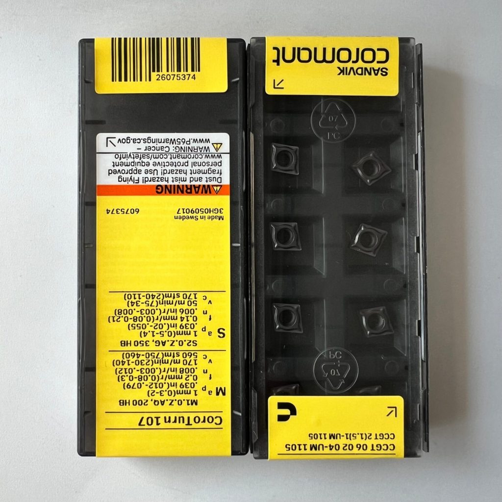 SANDVIK / CCGT060204-UM 1105 / 10 pcs