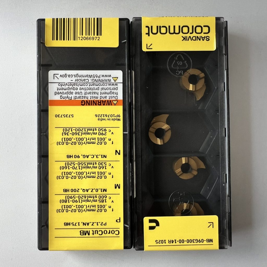 SANDVIK / MB-09G300-00-14R 1025 / 5 pcs