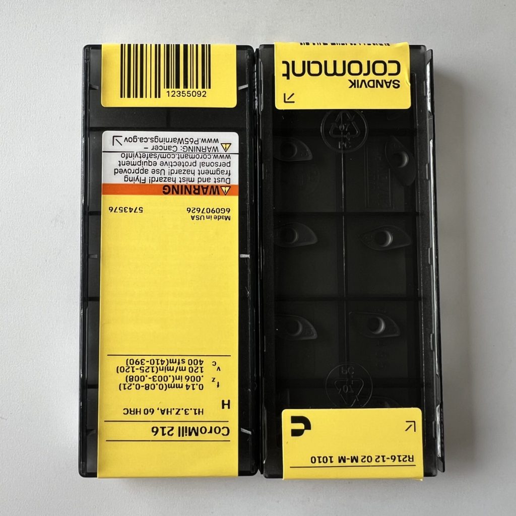 SANDVIK / R216-1202M-M 1010 / 10 pcs