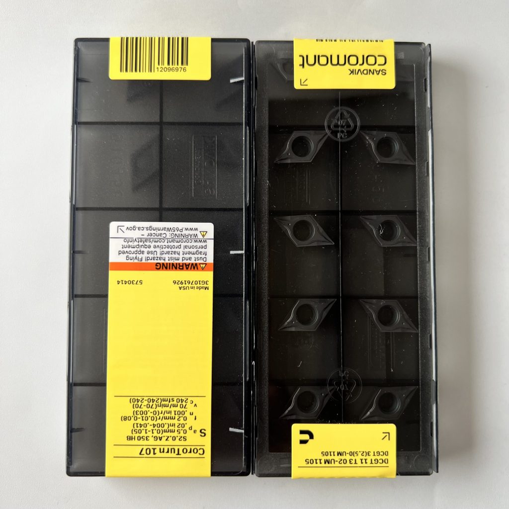 SANDVIK / DCGT11T302-UM 1105 / 10 pcs