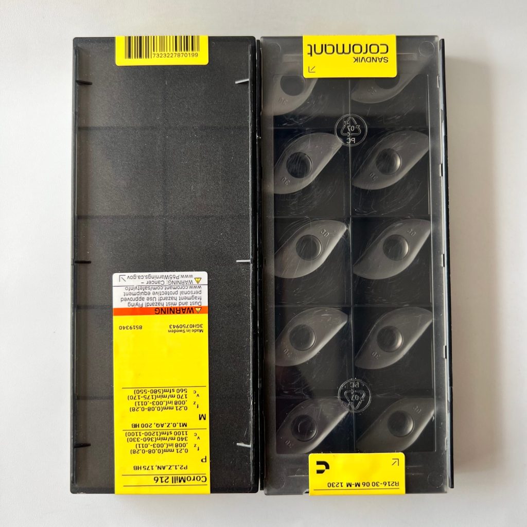 SANDVIK / R216-3006M-M 1230 / 10 pcs