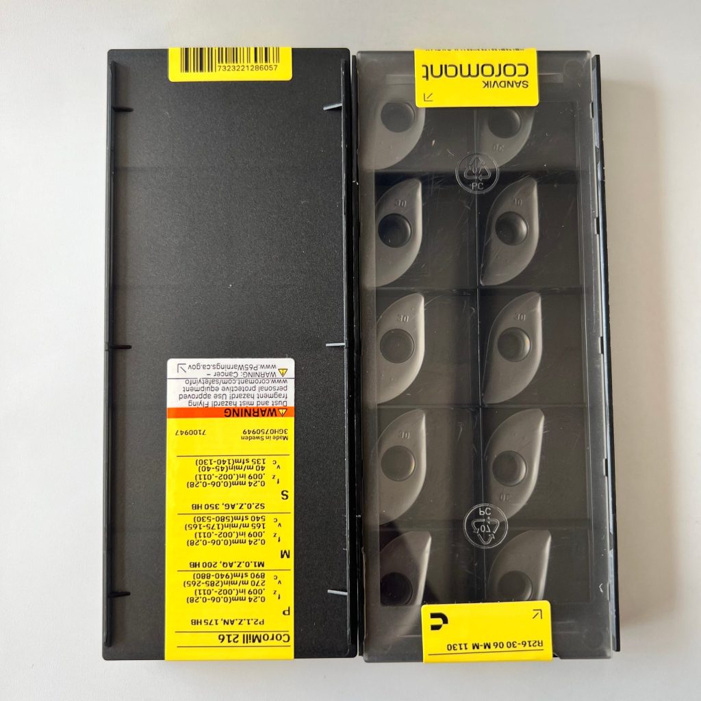 SANDVIK / R216-3006M-M 1130 / 10 pcs