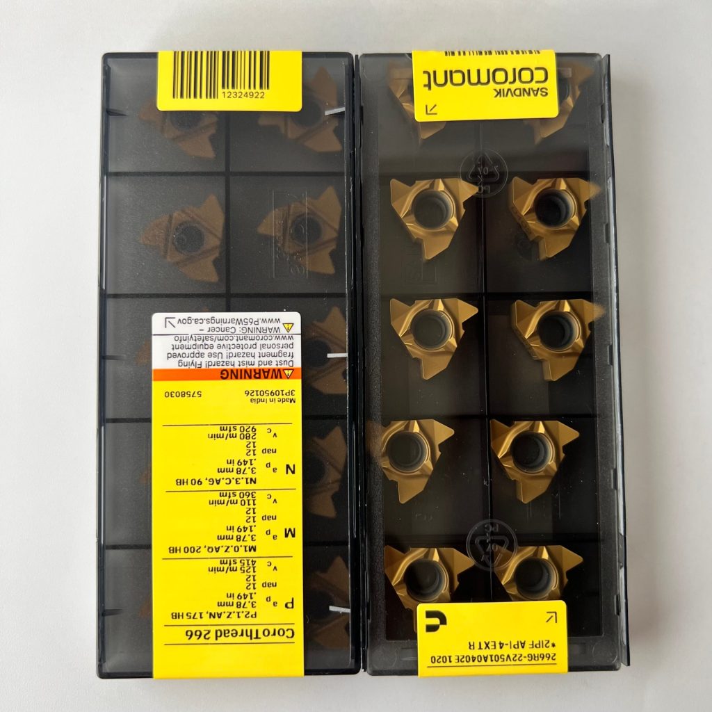 SANDVIK / 266RG-22V501A0402E 1020 / 10 pcs