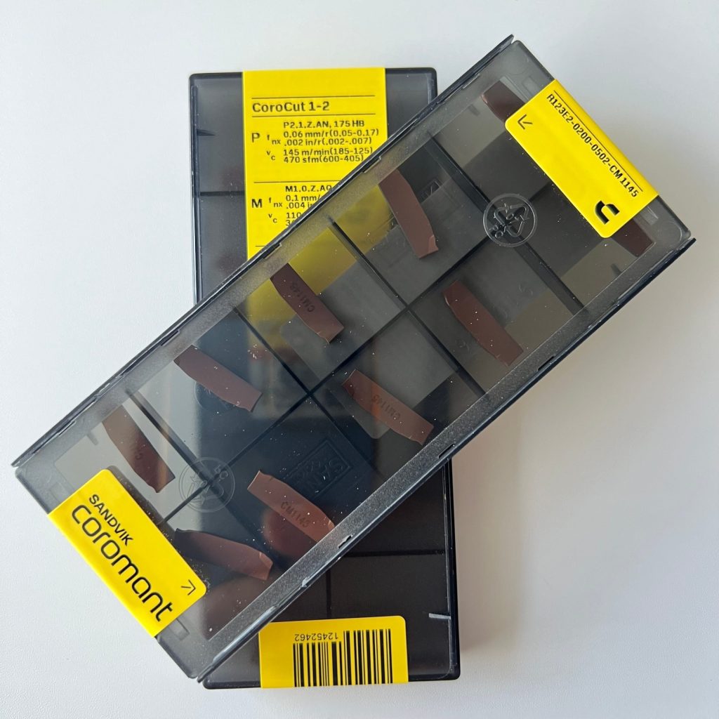 SANDVIK / R123H2-0400-0502-CM 1145 / 10 pcs