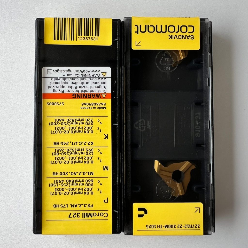 SANDVIK / 327R12-22300M-TH 1025 / 2 pcs